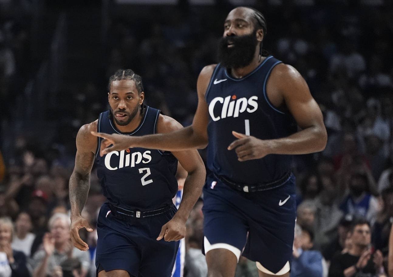 包含火箭不敌快船，乔治独得32分带队胜出的词条