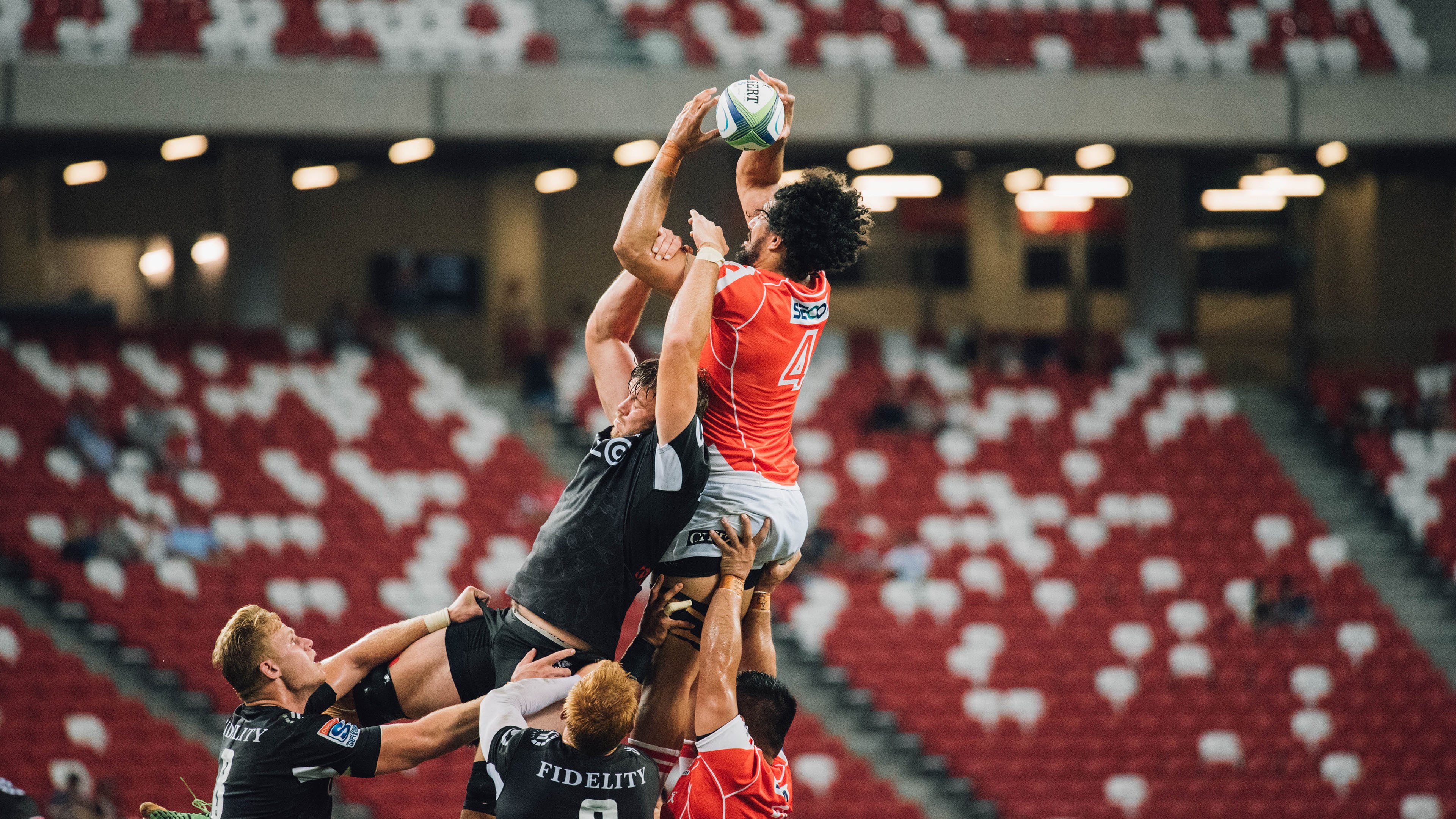 当太阳升起时,米切尔在总决赛舞台上的绝对接管,与一个时代的终结