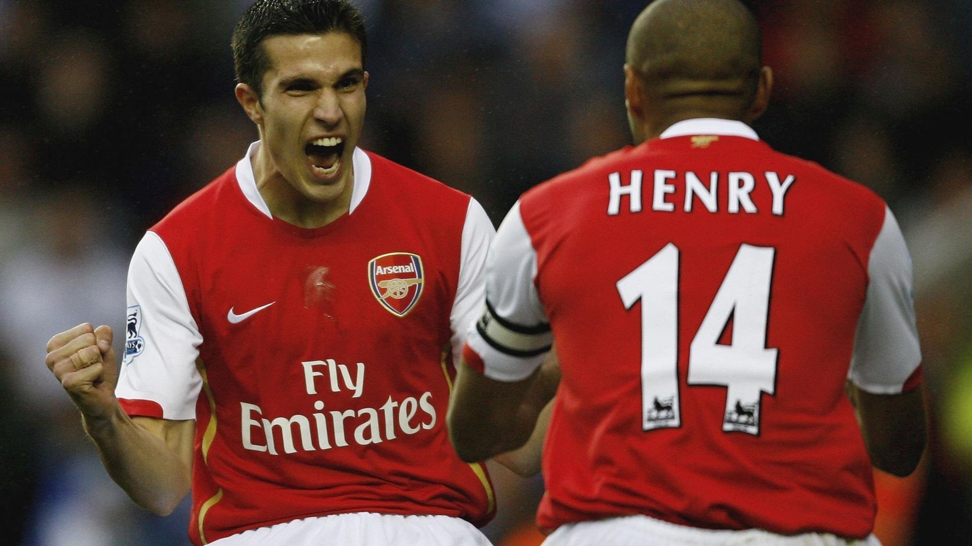 赛道与绿茵的意外交织，当F1争冠焦点战遇上AC米兰爆冷伊朗